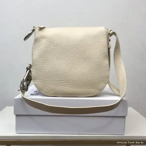 Official FirstBag Ru BURBERRY Small Knight Bag-24*8*23cm 0509